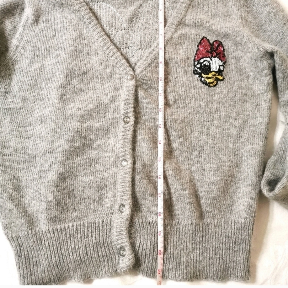 Cardigan - Picture 7 of 9